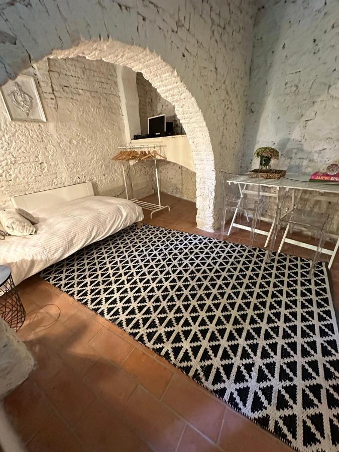 Dependance In Giardino Storico Florence